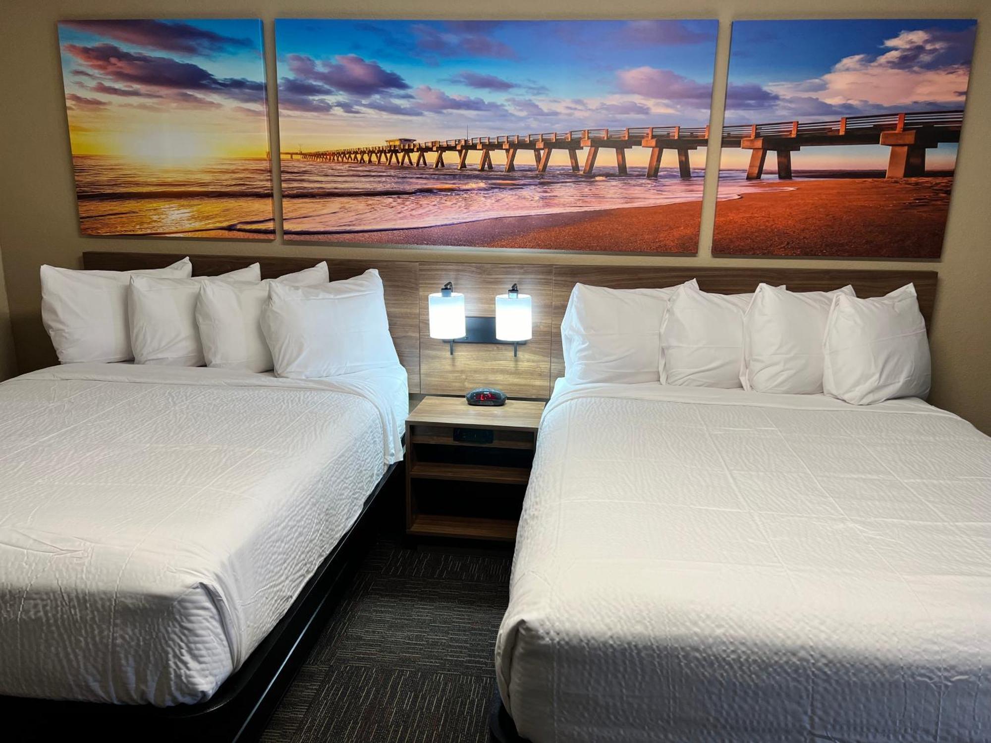 Days Inn By Wyndham Monroe Nc エクステリア 写真